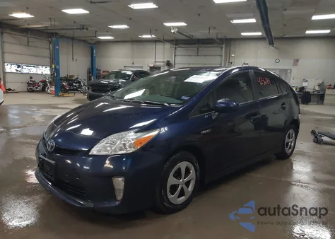 2015 Toyota Prius z USA, uszkodzony, nr VIN JTDKN3DU1F0479384